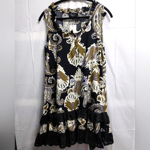 Papillon Paisley Swing Dress    Med - Picture 2 of 7